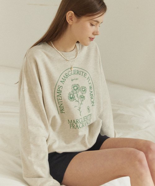 OURHOPE(アワーホープ)の「マガレット スウェットシャツ - オートミール(スウェット・レディース・オートミール・1(S)/2(M))」の2枚目の写真