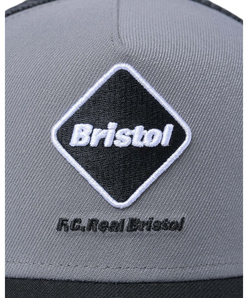 F.C.Real Bristol（エフシーレアルブリストル）の「NEW ERA EMBLEM 9FORTY A-FRAME MESH CAP（キャップ・メンズ・ブラック/オフホワイト・FREE）」の9枚目の写真