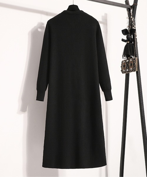AMAJI(アマジ)の「チェックボウタイニットワンピース(ワンピース・レディース・グレー/ブラック・LARGE/X-LARGE/MEDIUM)」の6枚目の写真