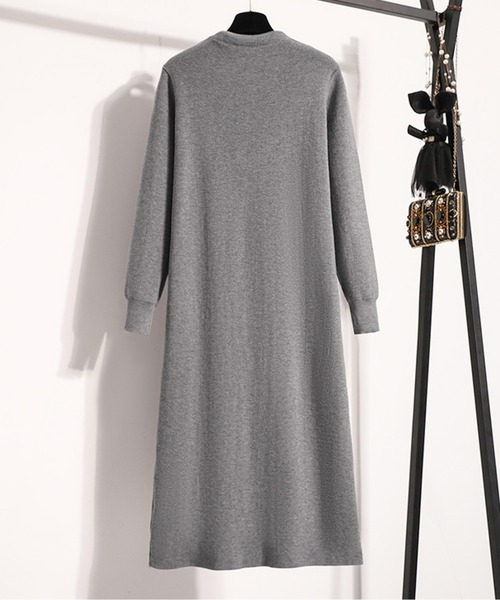 AMAJI(アマジ)の「チェックボウタイニットワンピース(ワンピース・レディース・グレー/ブラック・LARGE/X-LARGE/MEDIUM)」の3枚目の写真