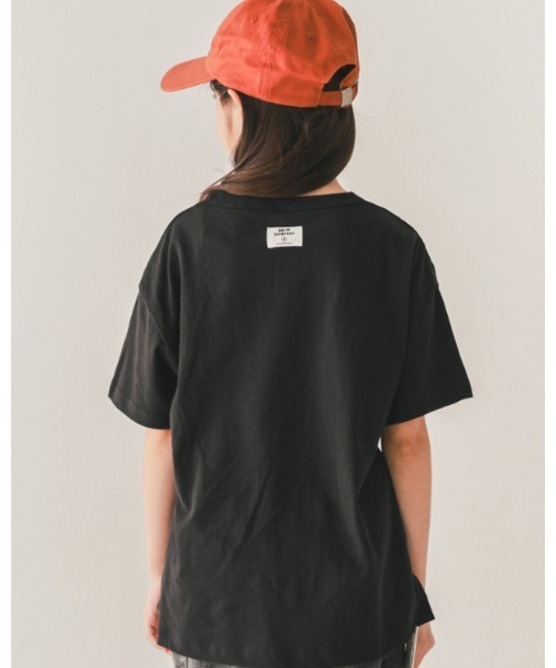 jeans-b(ジーンズベー)の「ジーンズベー NEEDSTシャツ(Tシャツ/カットソー・キッズ・アイボリー/ブラック/チャコールグレー・140cm/150cm/160cm/130cm)」の5枚目の写真