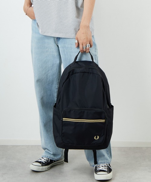 フレッドペリー　新品　リュック l7257v67-1a.jpg