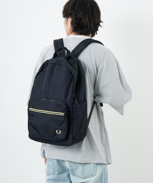 FRED PERRY（フレッドペリー）の「【WEB先行予約】[FRED PERRY/フレッドペリー] ティップ テープ バックパック（WEB限定）（バックパック/リュック・レディース・ブラック・ONE SIZE）」の18枚目の写真