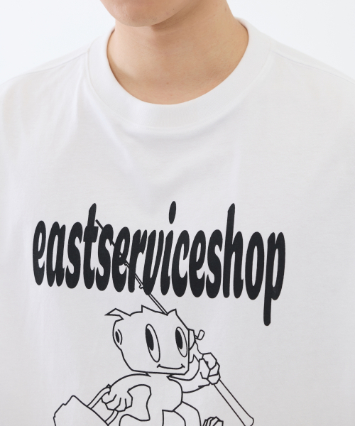 eastserviceshop(イーストサービスショップ)の「Fishing Robo Half T - White(Tシャツ/カットソー・レディース・ホワイト・SMALL/MEDIUM/LARGE)」の4枚目の写真