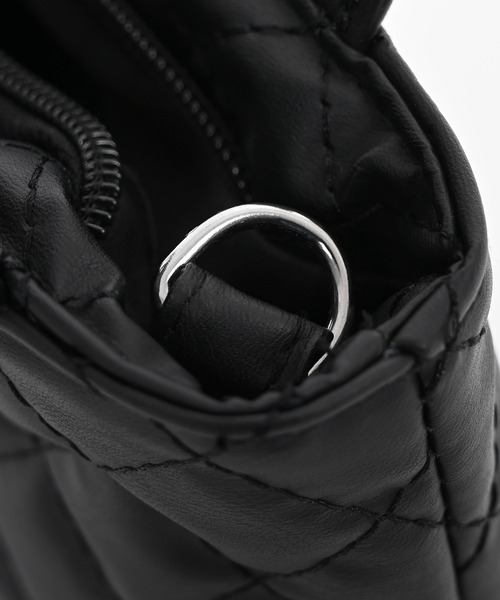 Narcissus（ナルシス）の「キルティングハートバッグ/ハンドミニバッグ（ハンドバッグ・レディース・ブラック/シルバー・FREE）」の15枚目の写真