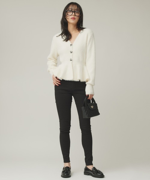 Narcissus（ナルシス）の「キルティングハートバッグ/ハンドミニバッグ（ハンドバッグ・レディース・ブラック/シルバー・FREE）」の5枚目の写真