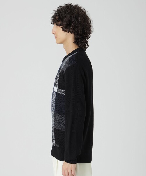 BLACK LABEL CRESTBRIDGE(ブラックレーベル・クレストブリッジ)の「【一部店舗限定】パネルテクスチャークレストブリッジチェックニット(ニット/セーター・メンズ・ブラック/オフホワイト・M/L/S)」の9枚目の写真