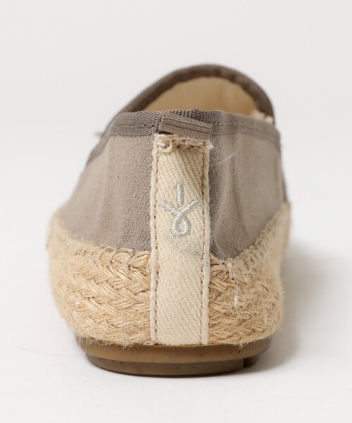 EMU Australia（エミューオーストラリア）の「【EMU / エミュ】エスパドリーユ スリッポン（サンダル・レディース・ブラック/グレイッシュベージュ・25/24/23）」の11枚目の写真