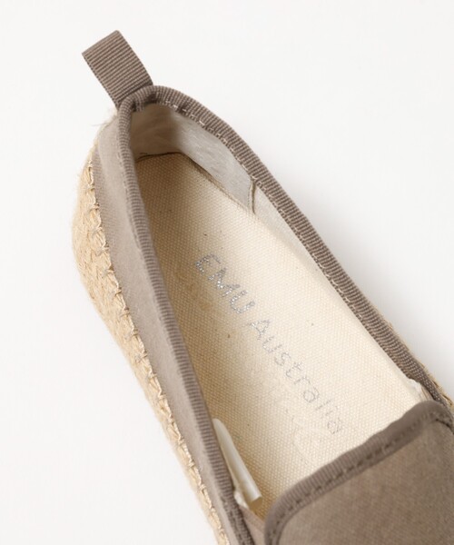 EMU Australia（エミューオーストラリア）の「【EMU / エミュ】エスパドリーユ スリッポン（サンダル・レディース・ブラック/グレイッシュベージュ・25/24/23）」の14枚目の写真