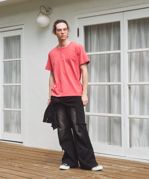 CASPER JOHN(キャスパージョン)の「Compact henry neck T-shirts/コンパクトヘンリーネックTシャツ(Tシャツ/カットソー・メンズ・ブラック/レッド/グレー/ホワイト・MEDIUM/LARGE/SMALL/X-SMALL)」の15枚目の写真