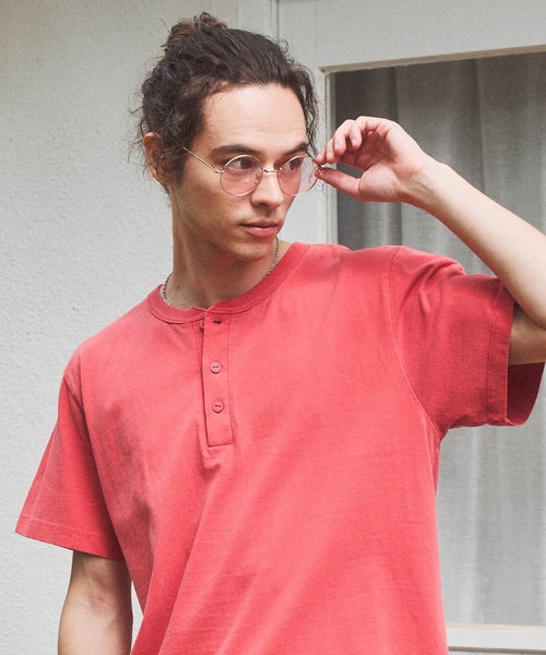CASPER JOHN(キャスパージョン)の「Compact henry neck T-shirts/コンパクトヘンリーネックTシャツ(Tシャツ/カットソー・メンズ・ブラック/レッド/グレー/ホワイト・MEDIUM/LARGE/SMALL/X-SMALL)」の14枚目の写真