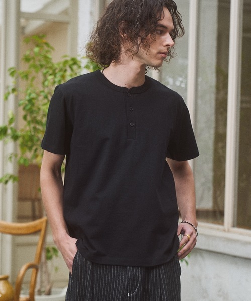 CASPER JOHN(キャスパージョン)の「Compact henry neck T-shirts/コンパクトヘンリーネックTシャツ(Tシャツ/カットソー・メンズ・ブラック/レッド/グレー/ホワイト・MEDIUM/LARGE/SMALL/X-SMALL)」の11枚目の写真