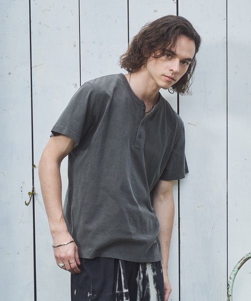 CASPER JOHN(キャスパージョン)の「Compact henry neck T-shirts/コンパクトヘンリーネックTシャツ(Tシャツ/カットソー・メンズ・ブラック/レッド/グレー/ホワイト・MEDIUM/LARGE/SMALL/X-SMALL)」の16枚目の写真