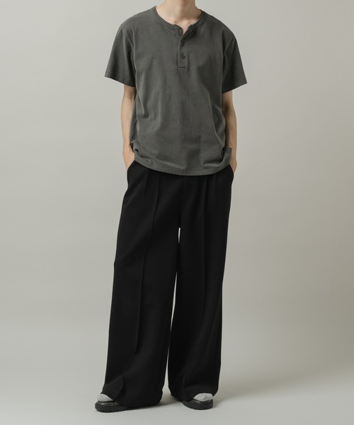 CASPER JOHN(キャスパージョン)の「Compact henry neck T-shirts/コンパクトヘンリーネックTシャツ(Tシャツ/カットソー・メンズ・ブラック/レッド/グレー/ホワイト・MEDIUM/LARGE/SMALL/X-SMALL)」の21枚目の写真
