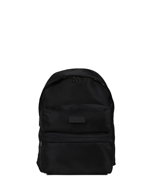 MM6 Maison Margiela（ｴﾑｴﾑｼｯｸｽ ﾒｿﾞﾝ ﾏﾙｼﾞｪﾗ）の「THREE POCKET BACKPACK（バックパック/リュック・メンズ・ブラック・UNI）」の2枚目の写真