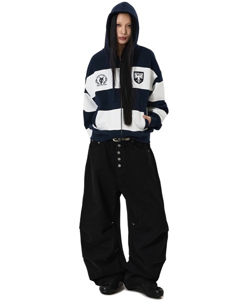 OY(オーワイ)の「『OY/オーワイ』STRIPE EMBLEM HOODIE ZIP UP/ボーダーエンブレムジップアップパーカー(パーカー・レディース・グレー/ネイビー・L/M)」の7枚目の写真