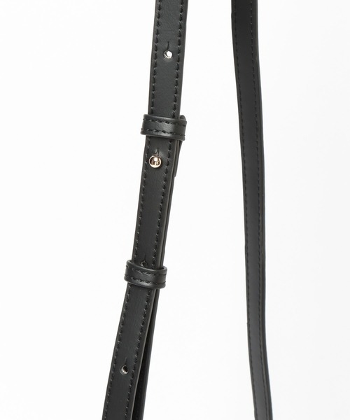 Andemiu(アンデミュウ)の「スカーフハンドルBAG639610(ハンドバッグ・レディース・ブラック/ブラウン・FREE)」の10枚目の写真