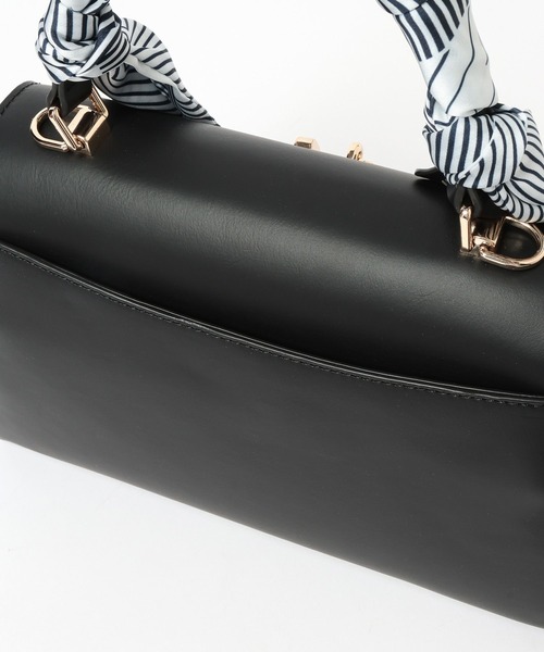 Andemiu(アンデミュウ)の「スカーフハンドルBAG639610(ハンドバッグ・レディース・ブラック/ブラウン・FREE)」の11枚目の写真