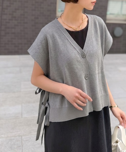Classical Evon(クラシカルエヴォン)の「【2点セット】【Classical Evon】楽ちんと上品は、欲張れる。 ニットベスト × プリーツカットストレートワンピース セットアップ(ワンピース・レディース・ブラック/アイボリー/杢グレー・LARGE/MEDIUM/SMALL/X-LARGE)」の13枚目の写真