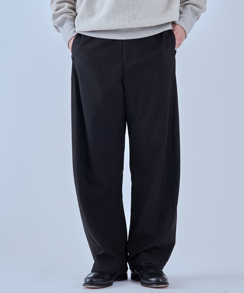 EDIFICE(エディフィス)の「クリアスストライプ 3D フィット トラウザー(スラックス・メンズ・ブラック/チャコールグレー/ネイビー・SMALL/LARGE/MEDIUM)」の6枚目の写真
