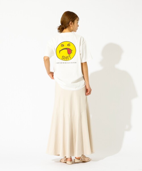 HANDTEX(ハンドテックス)の「【HANDTEX×Masayoshi Watanabe】スマイル プリントTシャツ / バックプリント(Tシャツ/カットソー・レディース・ホワイト/ブラック・フリー)」の3枚目の写真