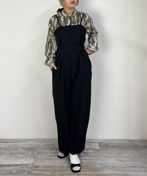 NICOLE CLUB（ニコル　クラブ）の「【ZELDA】キャミソールサロペット（サロペット/オーバーオール・レディース・ライトグレー/ブラック・M）」の2枚目の写真