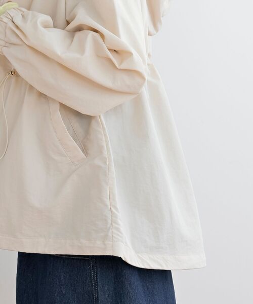 rps（アールピーエス）の「ナイロンワッシャーマウンテンパーカー（マウンテンパーカー・レディース・ライトカーキ/ブラック/アイボリー・フリー）」の11枚目の写真