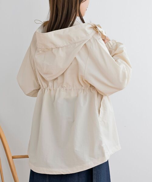 rps（アールピーエス）の「ナイロンワッシャーマウンテンパーカー（マウンテンパーカー・レディース・ライトカーキ/ブラック/アイボリー・フリー）」の12枚目の写真