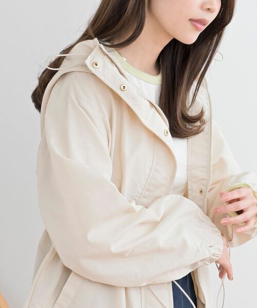 rps（アールピーエス）の「ナイロンワッシャーマウンテンパーカー（マウンテンパーカー・レディース・ライトカーキ/ブラック/アイボリー・フリー）」の13枚目の写真