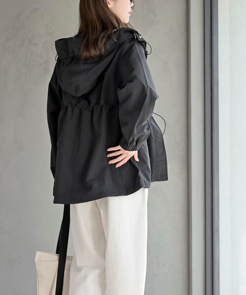 rps（アールピーエス）の「ナイロンワッシャーマウンテンパーカー（マウンテンパーカー・レディース・ライトカーキ/ブラック/アイボリー・フリー）」の17枚目の写真