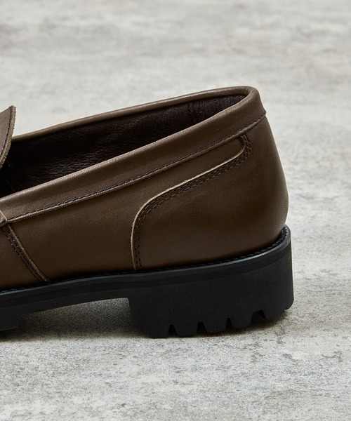 PADRONE（パドローネ）の「PADRONE パドローネ / Ex. LOAFERS with VIBRAM SOLE ビブラムソールオイルレザーコインローファー / PA8587-2311（ローファー・メンズ・ダークブラウン/ブラック・42/41/40/43）」の19枚目の写真