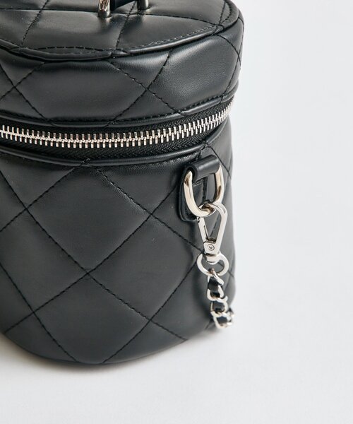 OLIVE des OLIVE（オリーブデオリーブ）の「【Belle Charme】Glitter Logo Quilted Vanity（ショルダーバッグ・レディース・ピンク/アイボリー/ブラック・FREE）」の18枚目の写真