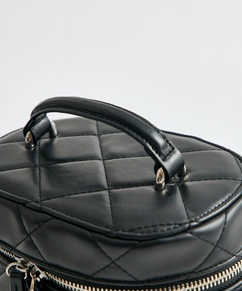 OLIVE des OLIVE（オリーブデオリーブ）の「【Belle Charme】Glitter Logo Quilted Vanity（ショルダーバッグ・レディース・ピンク/アイボリー/ブラック・FREE）」の19枚目の写真