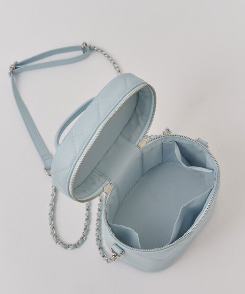 Belle Charme(ベルシャルム)の「【Belle Charme】Glitter Logo Quilted Vanity(ショルダーバッグ・レディース・ピンク/アイボリー/ブラック/ラベンダー/サックスブルー・FREE)」の9枚目の写真