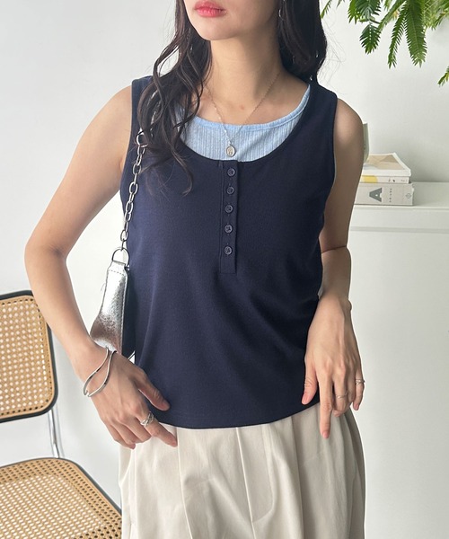 GeeRA（ジーラ）の「ヘンリーネックレイヤード風タンクトップ（タンクトップ・レディース・ブラック/杢グレー/ネイビー・MEDIUM/LARGE/X-LARGE）」の9枚目の写真