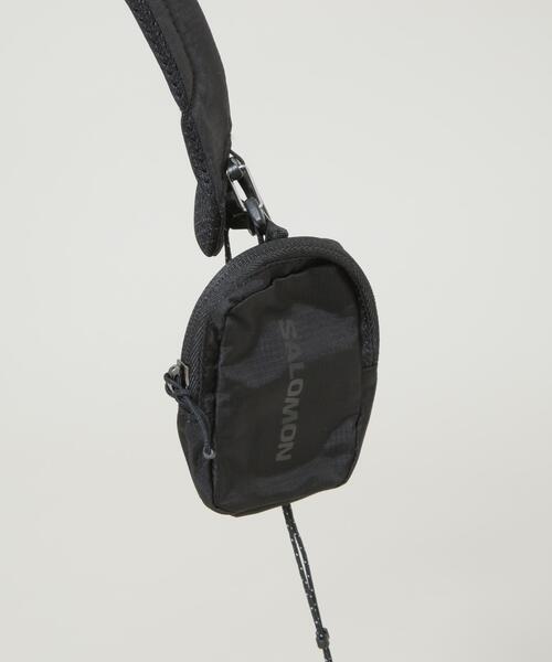 SALOMON(サロモン)の「SALOMON/ACS 2 REVISED BLACK(ショルダーバッグ・レディース・ブラック・FREE)」の4枚目の写真