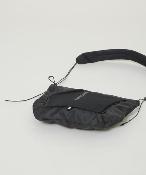 SALOMON(サロモン)の「SALOMON/ACS 2 REVISED BLACK(ショルダーバッグ・レディース・ブラック・FREE)」の6枚目の写真