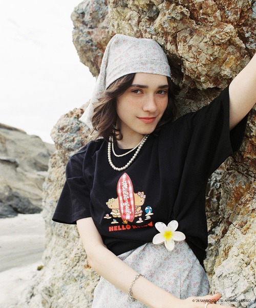 sanrio（サンリオ）の「MILKFED. × HELLO KITTY SUN-KISSED SURF S/S TEE（Tシャツ/カットソー・レディース・ホワイト/ブラック・ONE SIZE）」の10枚目の写真