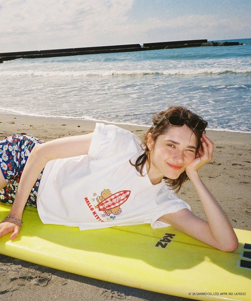 sanrio（サンリオ）の「MILKFED. × HELLO KITTY SUN-KISSED SURF S/S TEE（Tシャツ/カットソー・レディース・ホワイト/ブラック・ONE SIZE）」の8枚目の写真