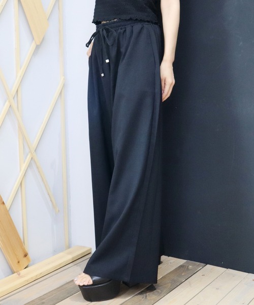 CECIL McBEE(セシルマクビー)の「リネンライクワイドイージーパンツ(その他パンツ・レディース・カーキ/アイボリー/ブラック/グレー・MEDIUM/LARGE)」の7枚目の写真