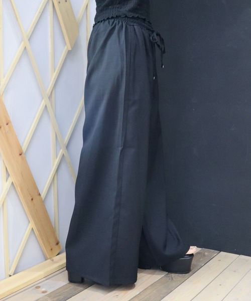 CECIL McBEE(セシルマクビー)の「リネンライクワイドイージーパンツ(その他パンツ・レディース・カーキ/アイボリー/ブラック/グレー・MEDIUM/LARGE)」の5枚目の写真
