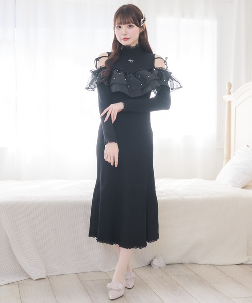 couture BY ROJITA(クチュールバイロジータ)の「シアーフリル肩開きニットワンピース(ワンピース・レディース・ピンク系その他/ブラック/アイボリー・FREE)」の18枚目の写真