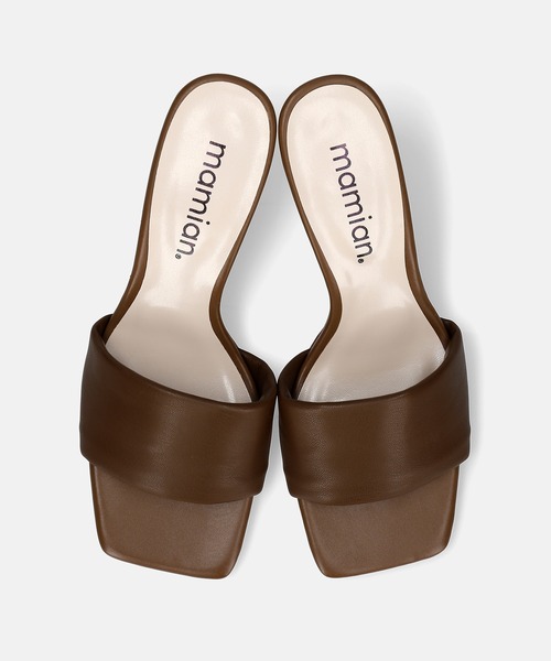 MAMIAN（マミアン）の「ワイドスクエアトゥ パデット ミュールサンダル (7.0cmヒール)（サンダル・レディース・ダークブラウン/ホワイト/ブラック・L/M）」の6枚目の写真