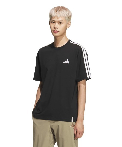 adidas(アディダス)の「アディダス adidas エッセンシャルズ プラス ルーズフィット スリーストライプス シングルジャージー半袖Tシャツ(Tシャツ/カットソー・メンズ・ブラック/ネイビー/ブラウン/ホワイト・S/M/3L/LL/L)」の3枚目の写真