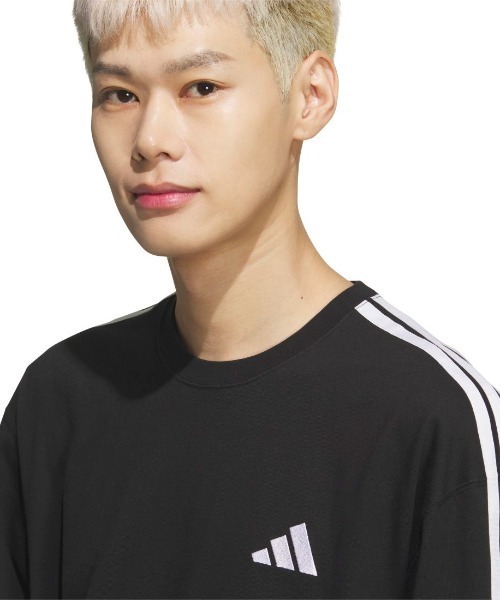 adidas(アディダス)の「アディダス adidas エッセンシャルズ プラス ルーズフィット スリーストライプス シングルジャージー半袖Tシャツ(Tシャツ/カットソー・メンズ・ブラック/ネイビー/ブラウン/ホワイト・S/M/3L/LL/L)」の15枚目の写真