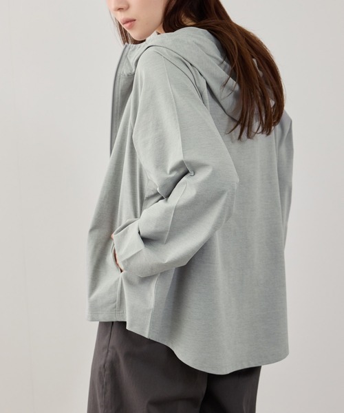 NAVY(ネイビー)の「【SARARI /サラリ】 天竺 UVカット ジップアップパーカー UVカット 吸水速乾(パーカー・レディース・グレー/ブラック/ブルーグリーン/ホワイト/ピンク・M/L/XL)」の17枚目の写真