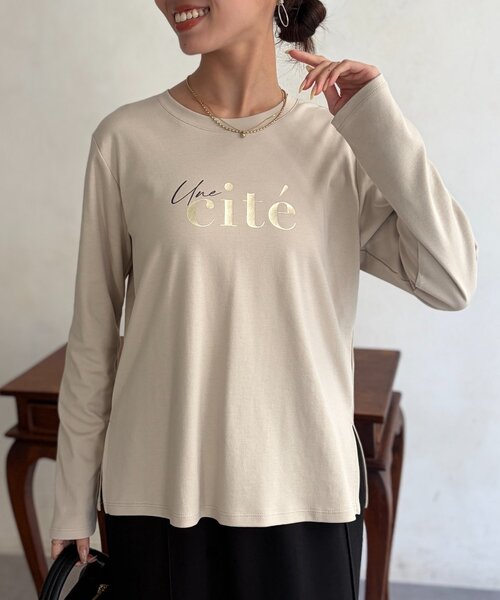 Chez toi(シェトワ)の「トリケアロゴロンT(Tシャツ/カットソー・レディース・オフホワイト/ブラック/グレイッシュベージュ・FREE)」の21枚目の写真