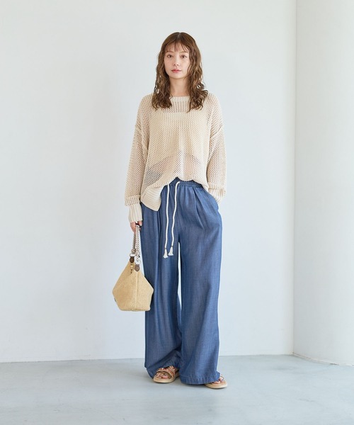 BAYFLOW（ベイフロー）の「[春まで活躍する]メッシュニットプルオーバー（ニット/セーター・レディース・ライトブルー/ライトベージュ・SMALL/MEDIUM）」の3枚目の写真