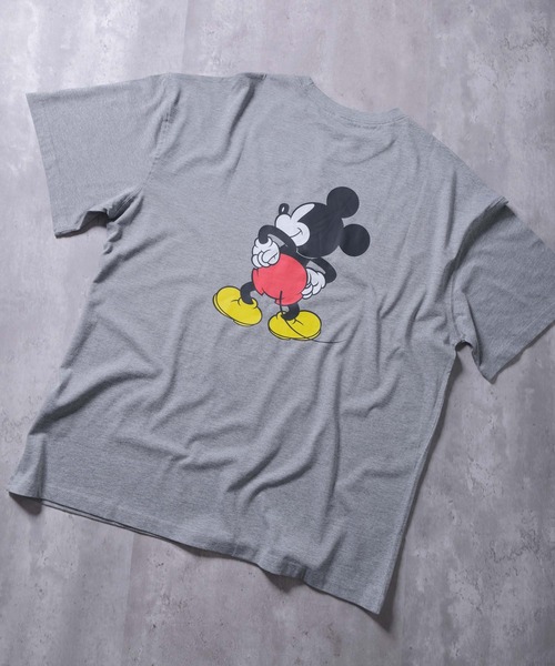 Disney(ディズニー)の「MICKEY MOUSE ミッキーマウス オーバーサイズ プリントTシャツ(Tシャツ/カットソー・メンズ・ホワイト系その他/ホワイト系その他3/チャコール/ベージュ/ネイビー/グレー系その他2/ブルー系その他/グレー系その他3/モカ/グリーン系その他/グレー系その他4/オフホワイト/杢グレー/ダークグリーン/ホワイト系その他2/グレー系その他・M/L/XL)」の9枚目の写真