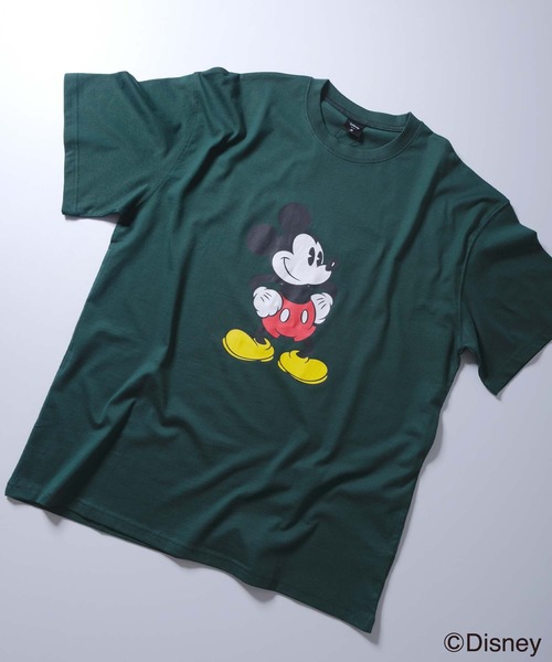 Disney(ディズニー)の「MICKEY MOUSE ミッキーマウス オーバーサイズ プリントTシャツ(Tシャツ/カットソー・メンズ・ホワイト系その他/ホワイト系その他3/チャコール/ベージュ/ネイビー/グレー系その他2/ブルー系その他/グレー系その他3/モカ/グリーン系その他/グレー系その他4/オフホワイト/杢グレー/ダークグリーン/ホワイト系その他2/グレー系その他・M/L/XL)」の19枚目の写真